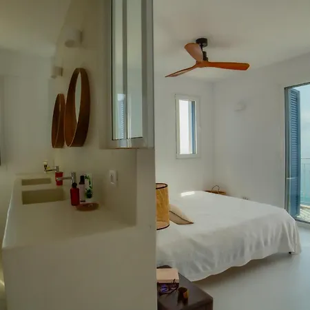 La E Bella Villa